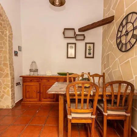 Los Dragos Holiday home Teguise (Lanzarote)
